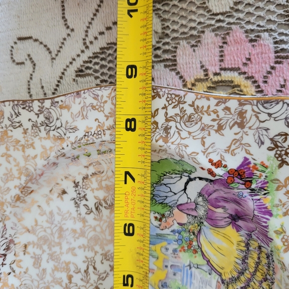 Vintage Crinoline Lady Gold Chinz Scalloped Edge Square Plate England - Picture 11 of 12